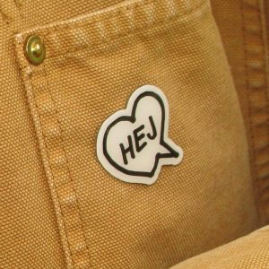Friends Hej-pin
